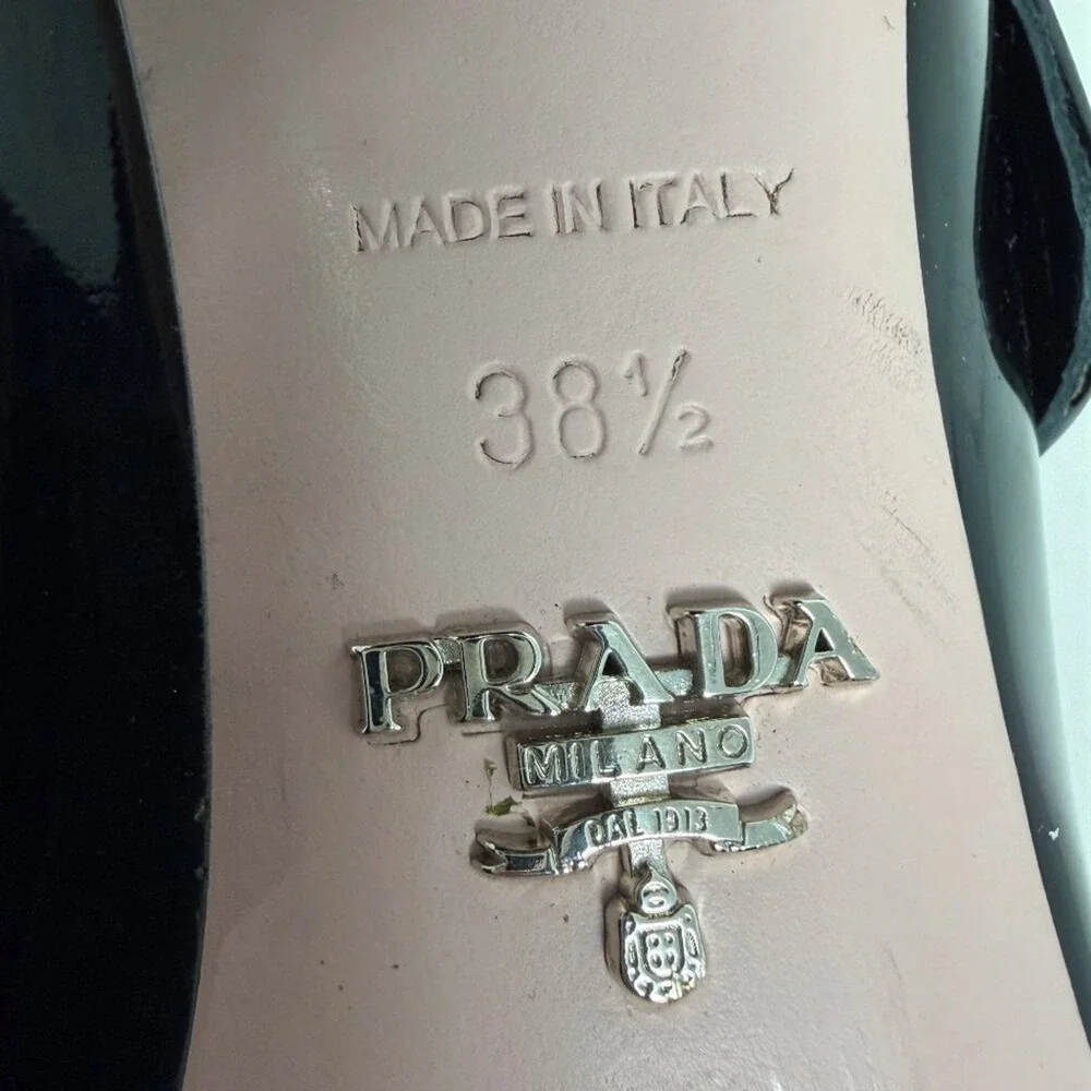 Prada Black Patent Mary Jane‎ Heels Silver Buckle Block Pumps 38.5